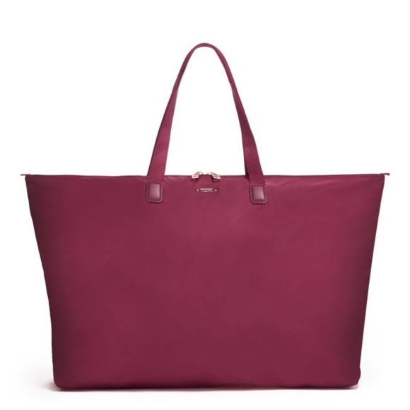 Tumi Handbags - Tumi Just in Case Tote